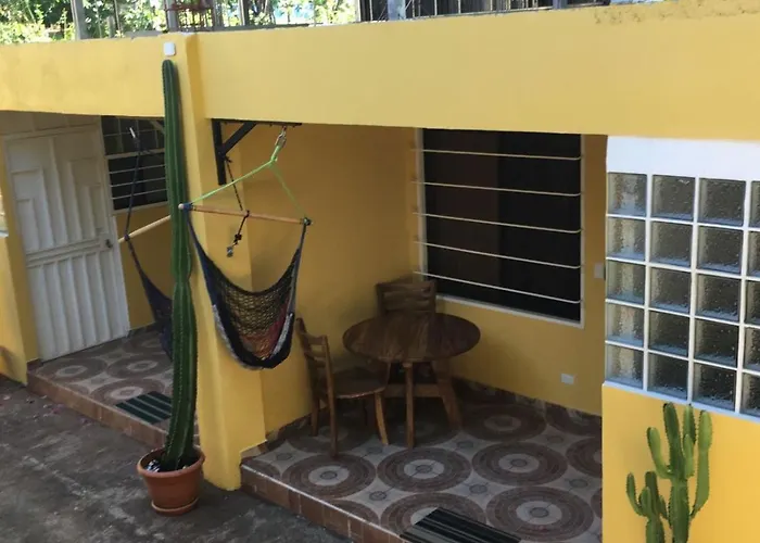 Casa Flores Carrillo - Monkey Cabena * Puerto Carrillo
